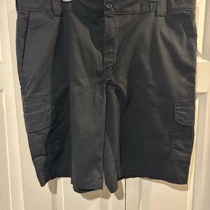 Dickies Black Cargo Shorts with Relaxed Fit